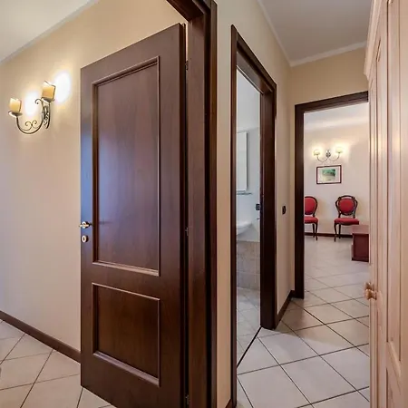 Apartment Mainard Butterfly Storica *